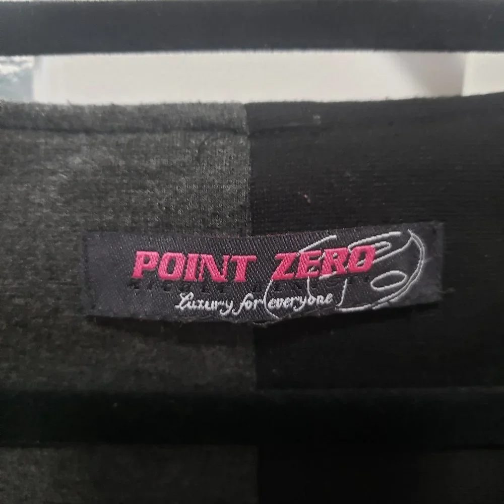 Point Zero Dress - Picture 4 of 4